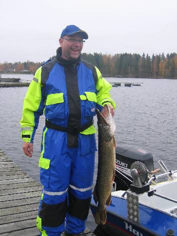 Pike Trolling on Lakes: Fishing Ground of Juurusvesi  width=